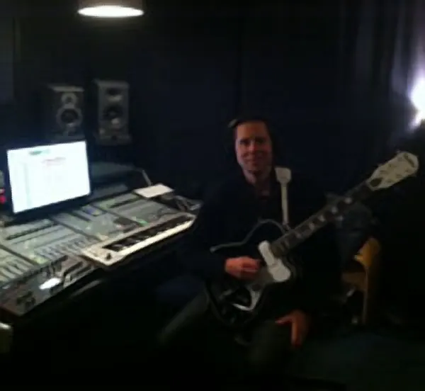 Student profile photo of Guus Hoovenaars, who plays electric and acoustic guitar, Cool Gool Music, Canada Water