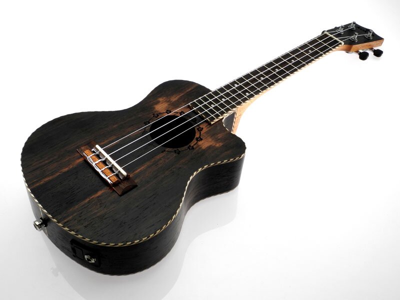 Kokio ebony tenor ukulele