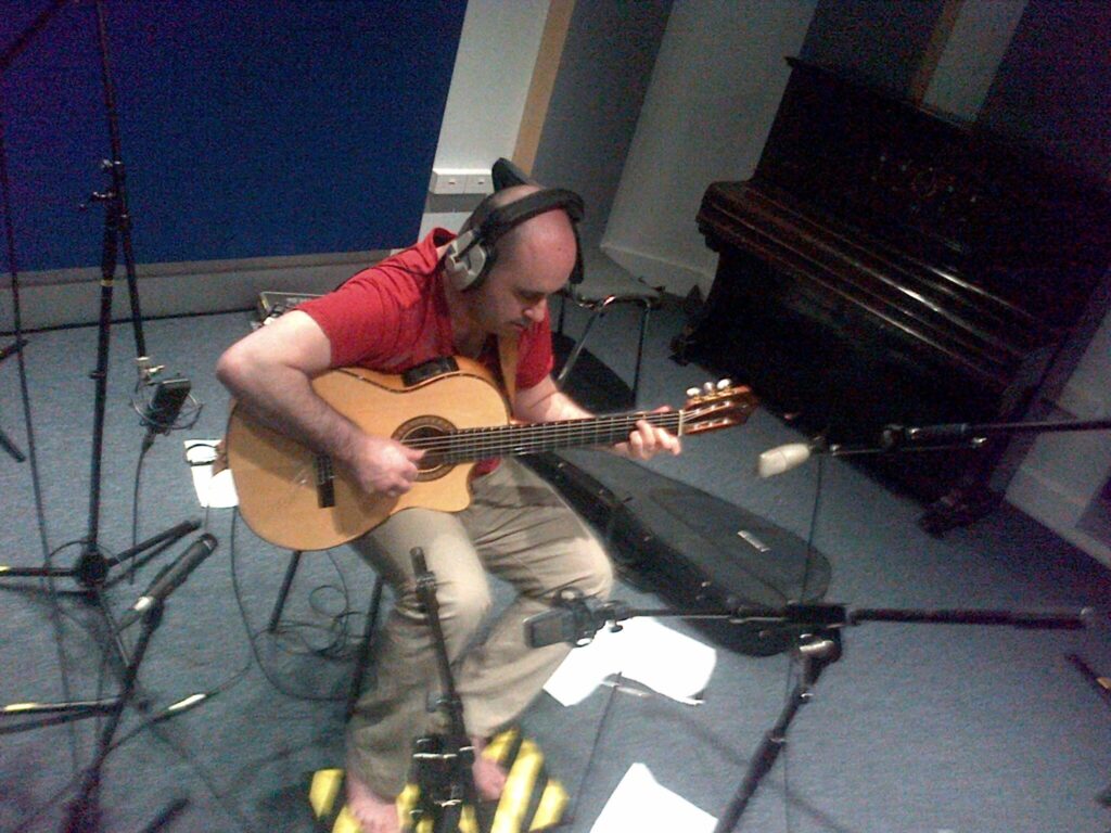 Home recording and audio setup for online guitar lessons over Zoom